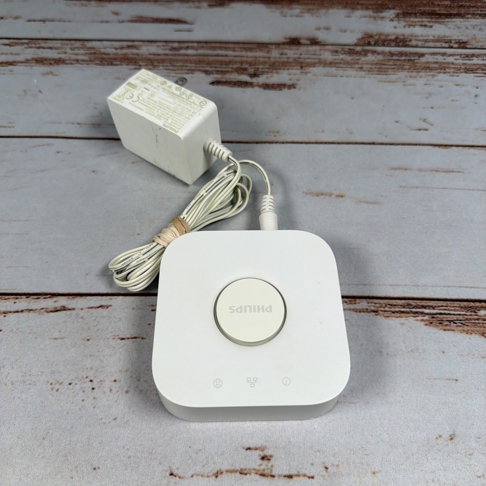 Philips Hue Bridge 2nd Gen 2.1 Smart Lighting Hub 3241312018A w/ Power Adapter